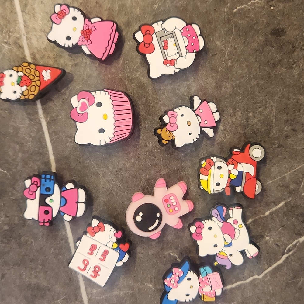 Hello Kitty Croc Charms